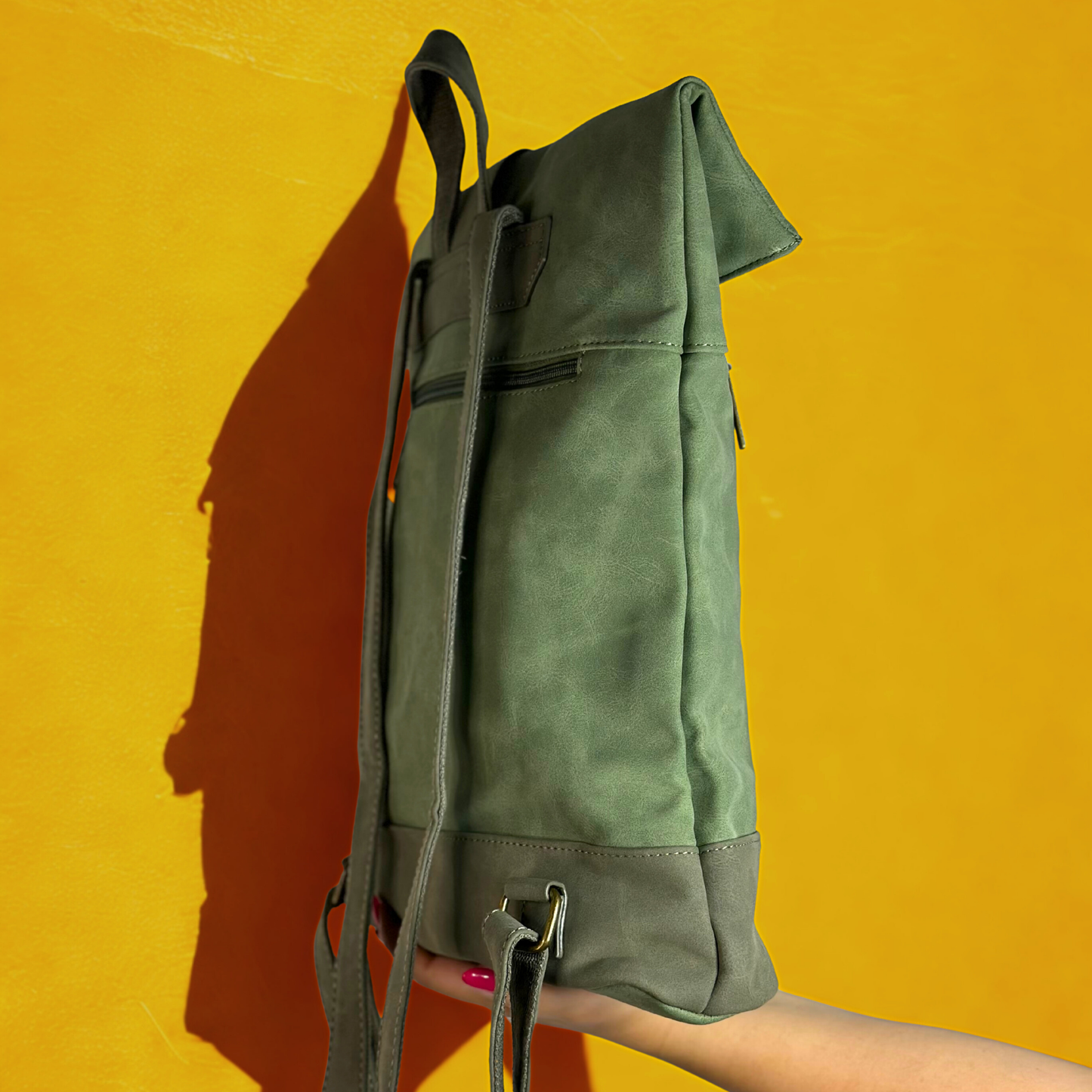 Zaino verde delavè
