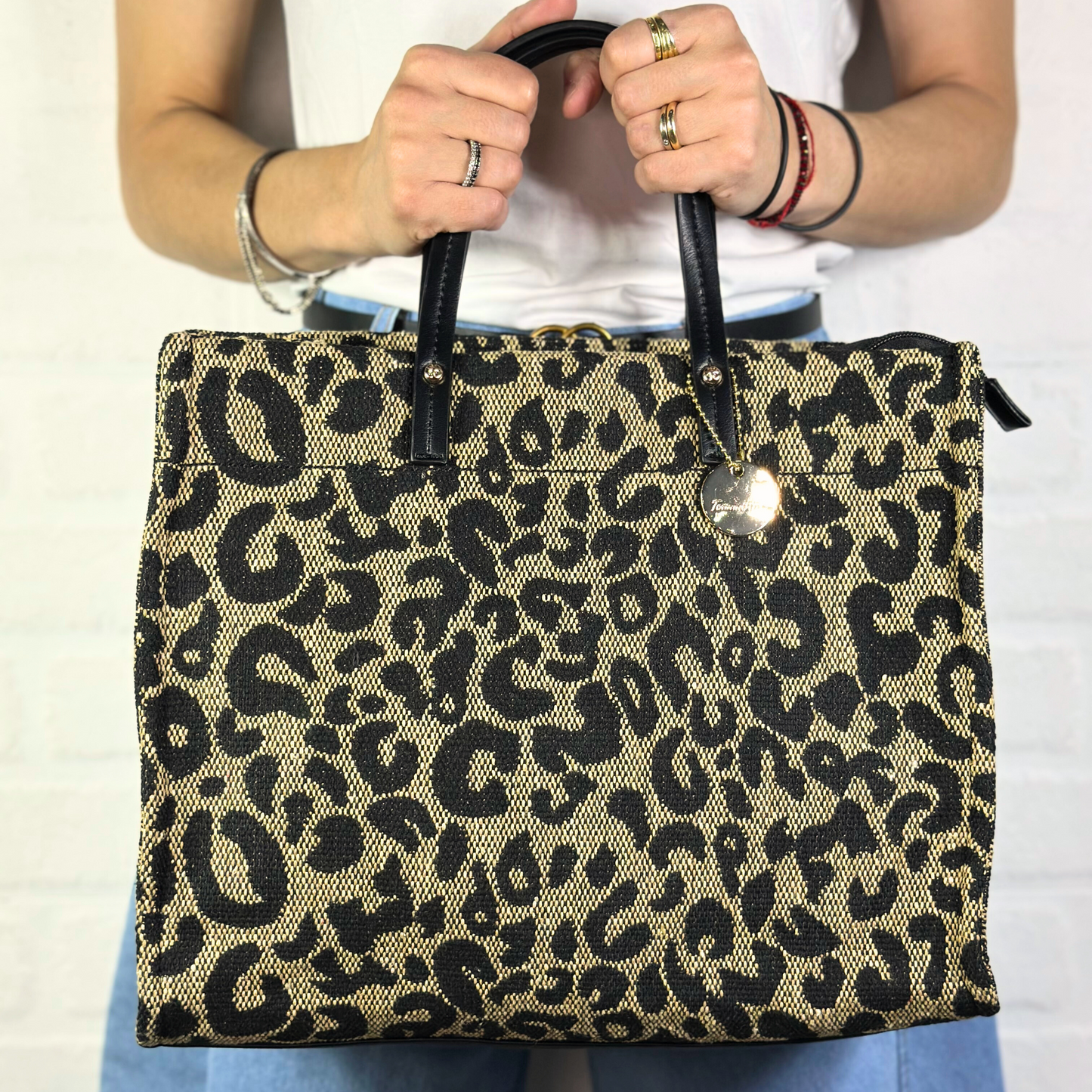 Shopper squadrata animalier nera